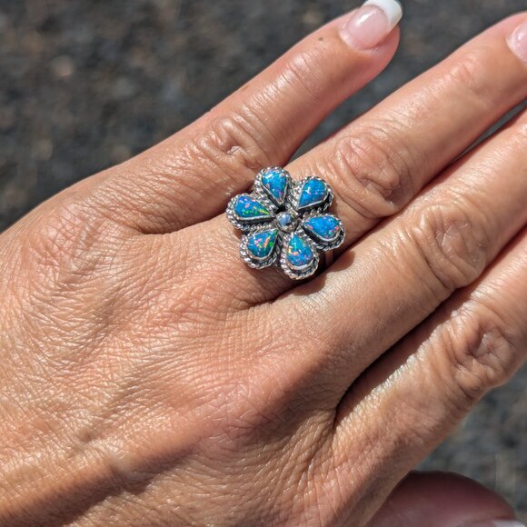 Handcrafted Zuni Flower Cluster Opal Sterling Silver Ring Native American Sz 8** - Picture 1 of 9